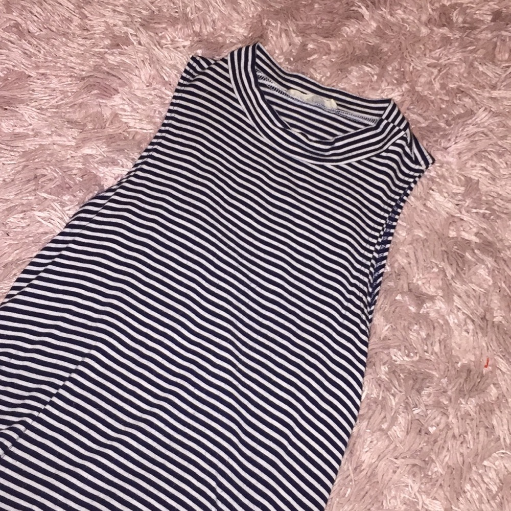Stripped shirt ⚪️⚫️